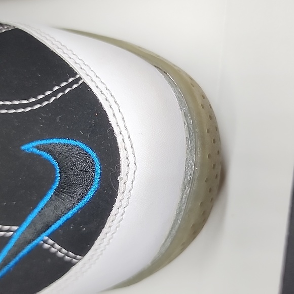 Mens Nike abasketball sneakers - Picture 5 of 5